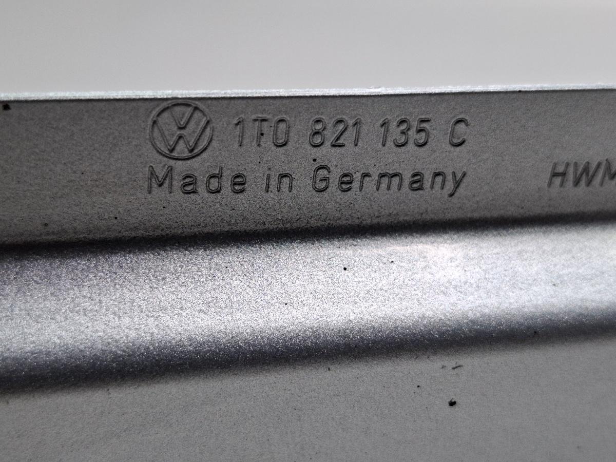 Suport aripa stanga fata VOLKSWAGEN TOURAN 1T3 2010 - 2015 TDI CFHC 1T0821135C