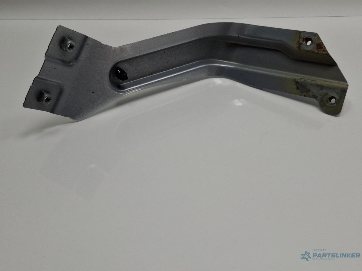 Suport aripa stanga fata VOLKSWAGEN TOURAN 1T3 2010 - 2015 TDI CFHC 1T0821135C