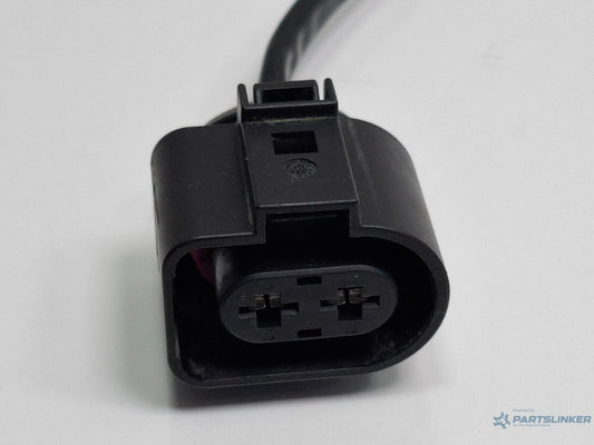 Mufa Conector 2 pini VOLKSWAGEN CADDY IV Estate SAB, SAJ 2015 - > TDI CUUD, DFSD 1J0973752