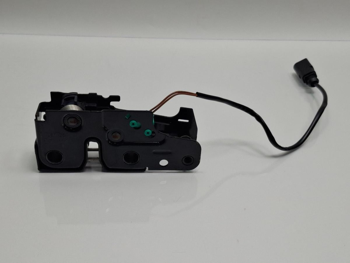 Broasca capota SKODA OCTAVIA 1Z3 2004 - 2013 TDI 16V BKD, CFHC, CLCB 1Z0823509D