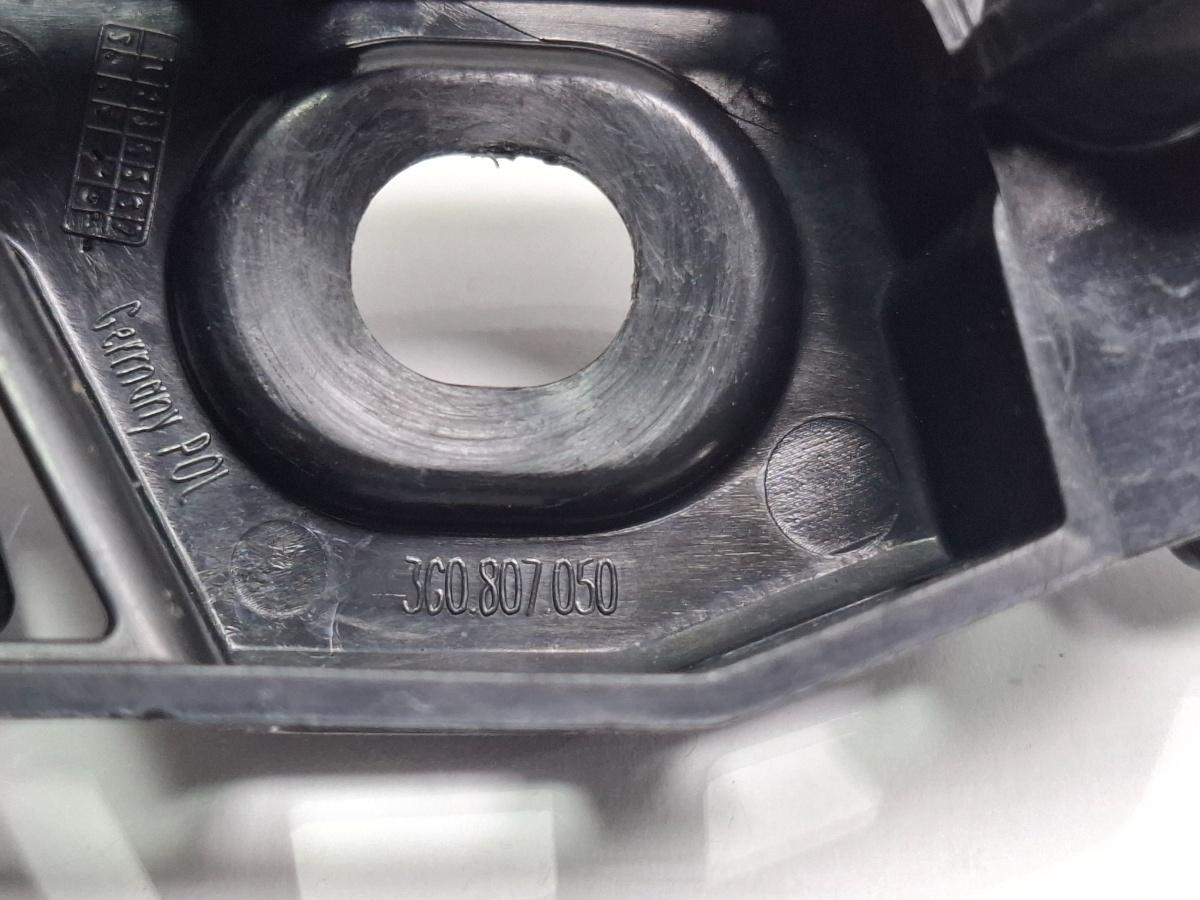 Suport bara dreapta fata VOLKSWAGEN PASSAT Variant 3G5 2014 - > TDI CRLB, DBGA, DFGA 3G0807050
