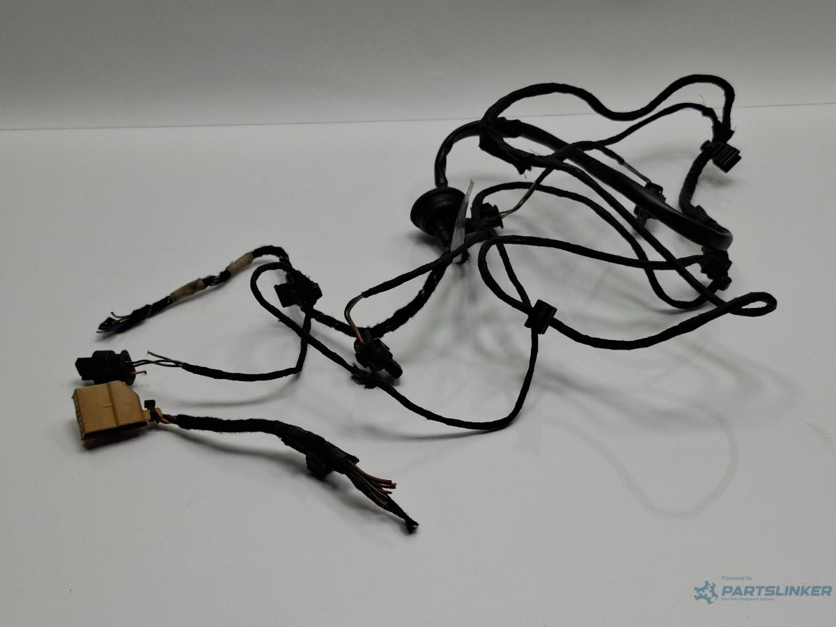 Instalatie senzori de parcare spate AUDI A5/S5 8T3 2007 - 2017 TFSI CABD, CJEB 8K0971104