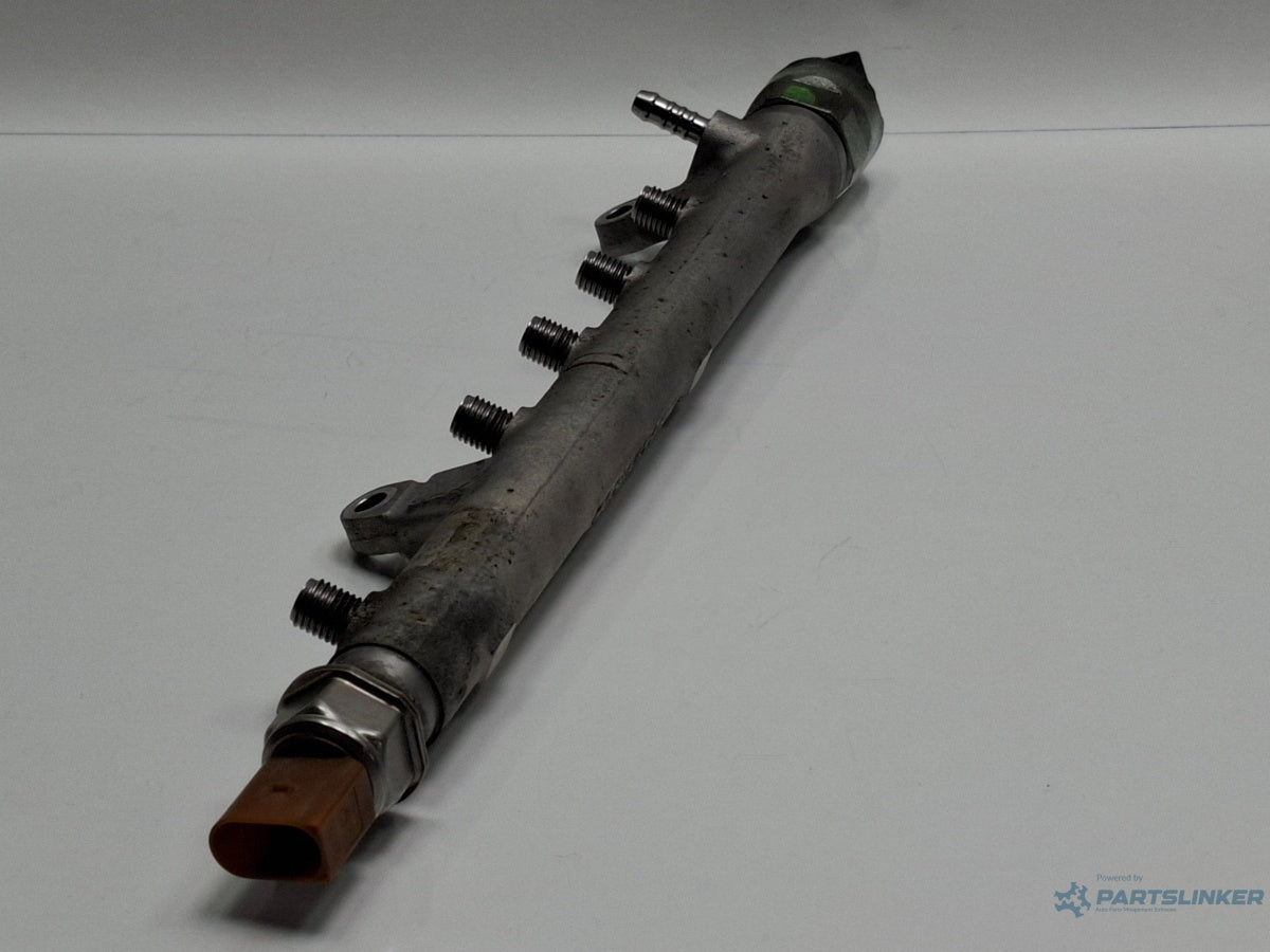 Rampa injectoare VOLKSWAGEN GOLF VI 5K1_ 2008 - 2012 TDi BlueMotion CAYC 03L130089B , 03L125A