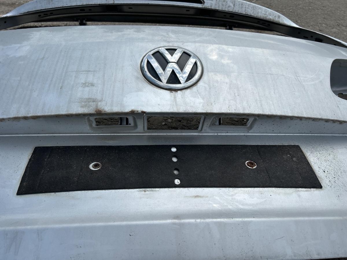 Haion portbagaj VOLKSWAGEN TOURAN 1T3 2010 - 2015 gri LA7W