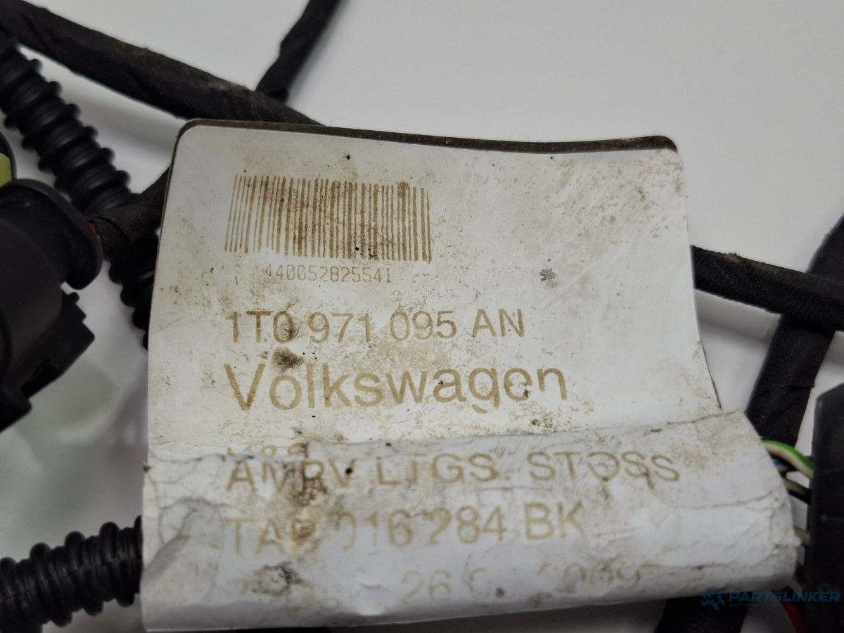 Instalatie 6 senzori parcare fata VOLKSWAGEN TOURAN 1T3 2010 - 2015  1T0971095AN