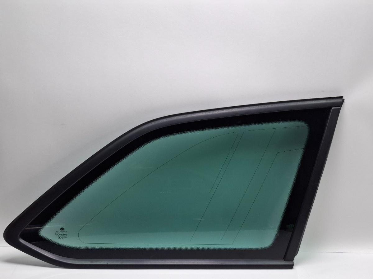 Geam fix privacy dreapta spate SKODA OCTAVIA Combi 5E5 2012 - > TDI CKFC, CRMB, CYKA AGC 43R-006723 5E9845298