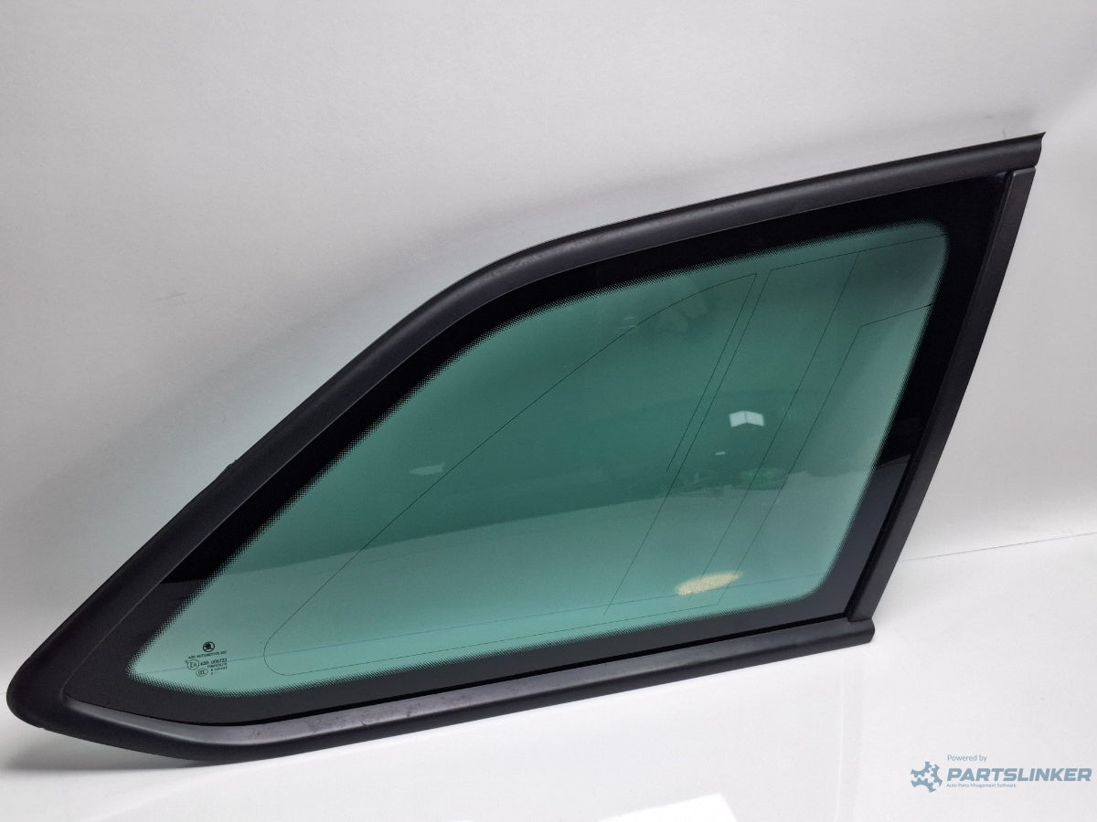 Geam fix privacy dreapta spate SKODA OCTAVIA Combi 5E5 2012 - > TDI CKFC, CRMB, CYKA AGC 43R-006723 5E9845298