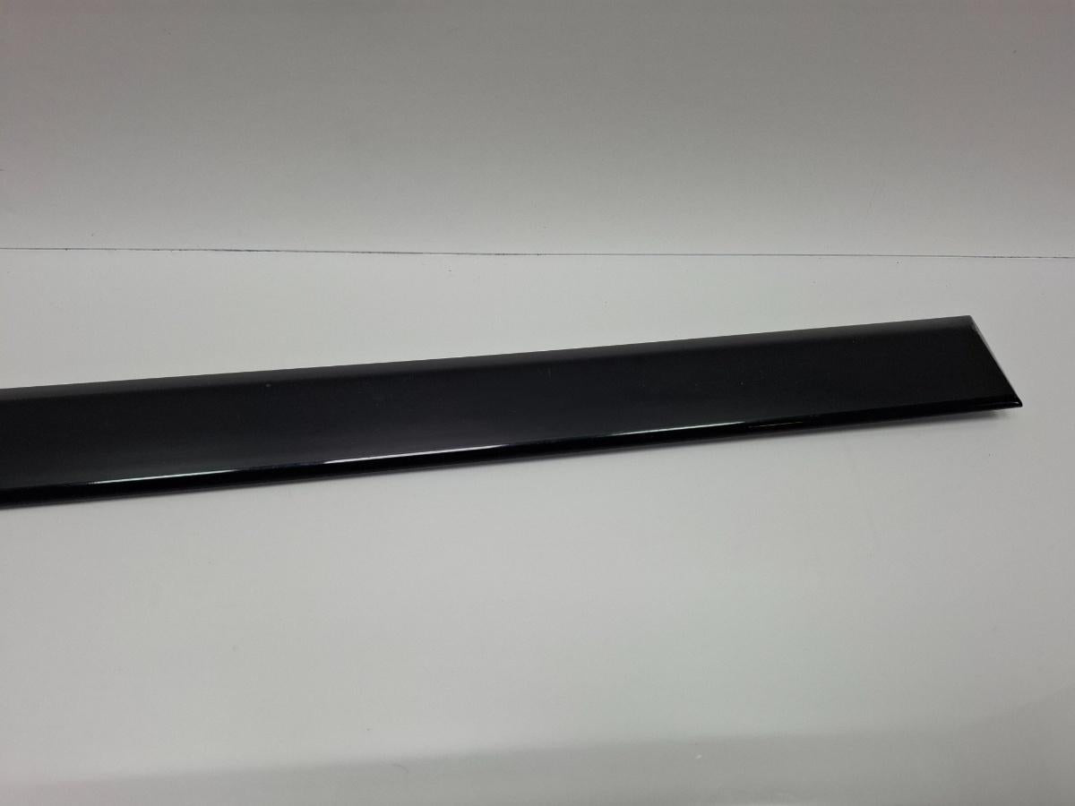 Bandou inferior usa dreapta spate AUDI A4 III Avant 8ED, B7 2004 - 2008 LY9B8E0853964