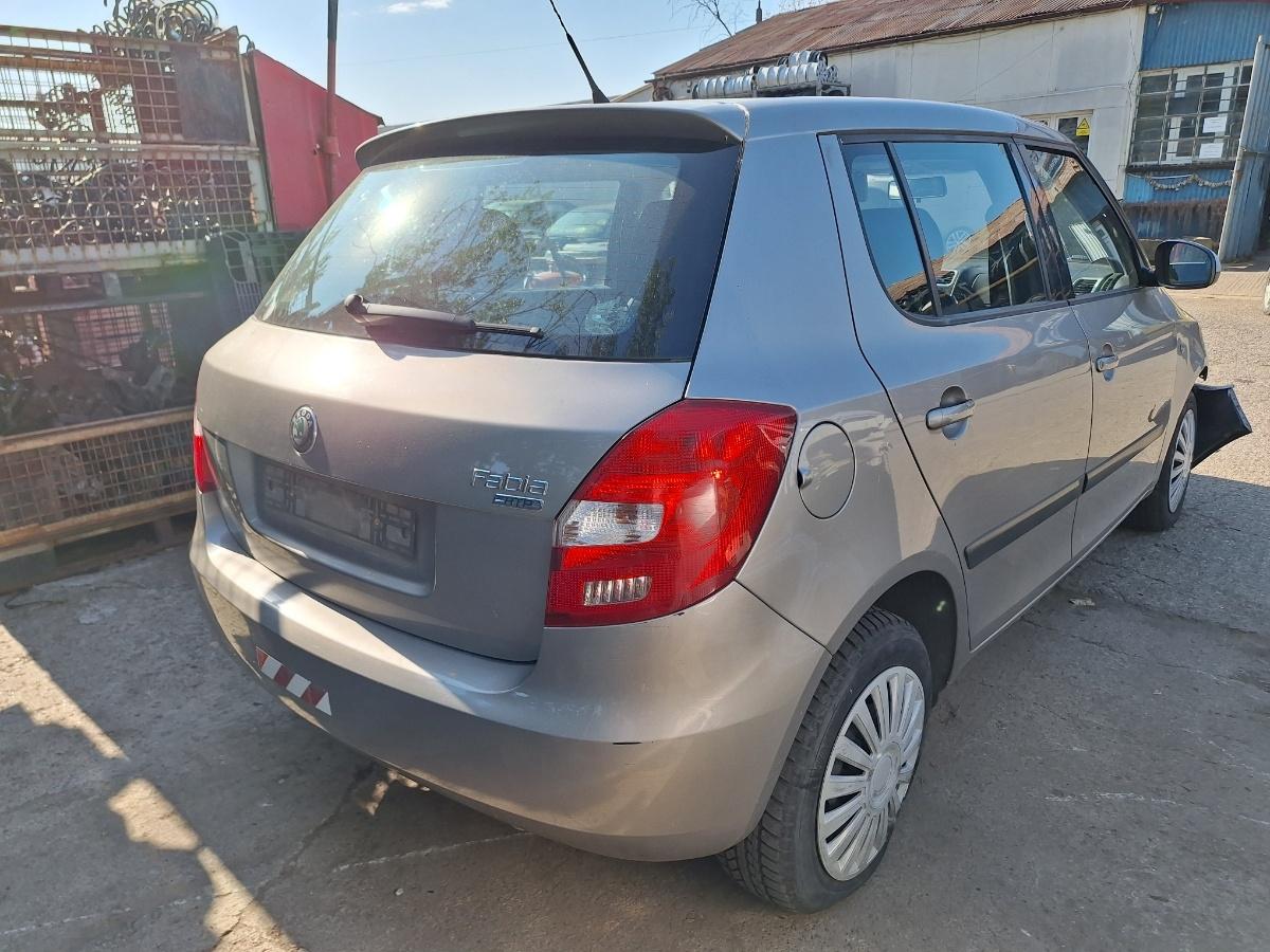 Dezmembrez SKODA FABIA II 542 2008 1.2 BBM 44KW|60HP
