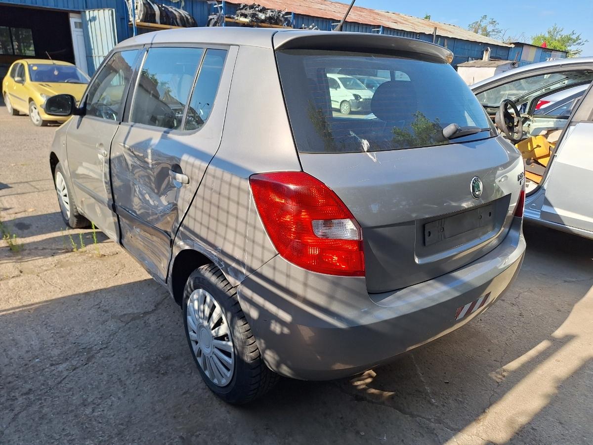 Dezmembrez SKODA FABIA II 542 2008 1.2 BBM 44KW|60HP