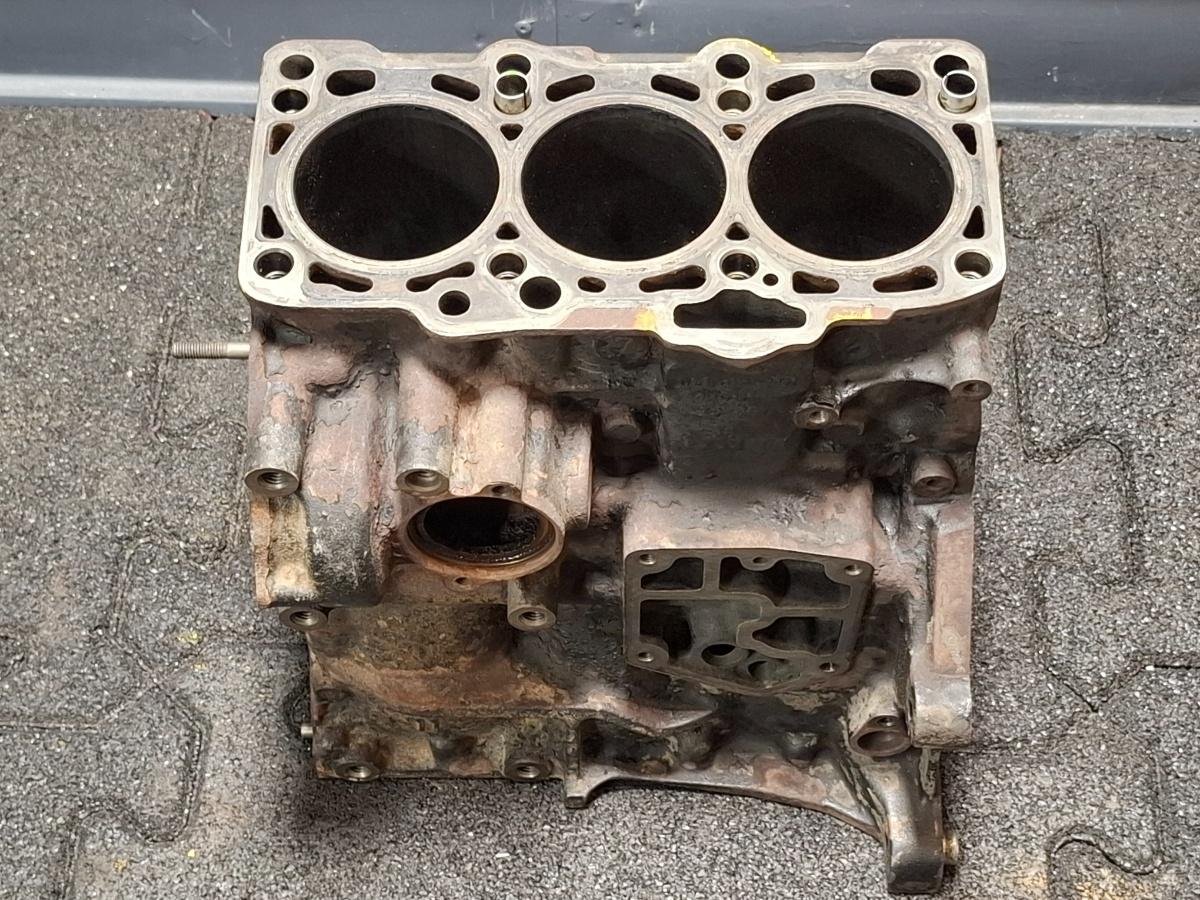 Bloc motor gol SEAT CORDOBA III 6L2 2002 - 2009 1.4 TDI  BNV , BNM , BAY , BMS , BWB  045103101C