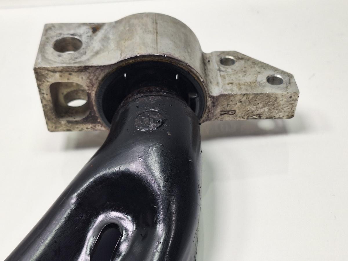 Brat suspensie dreapta fata VOLKSWAGEN TOURAN 1T3 2010 - 2015 TDI CFHC 1K0407152BC