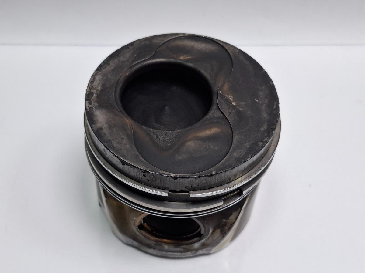 Piston 1/2 SEAT CORDOBA III 6L2 2002 - 2009 TDI BMS, BNV 045107065AJ