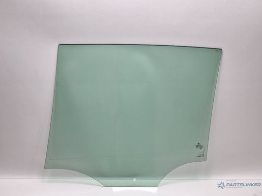 Geam usa dreapta spate VOLKSWAGEN GOLF VI 5K1_ 2008 - 2012 TDi BlueMotion CAYC SAINT-GOBAIN 43R-001057 5K6845026C