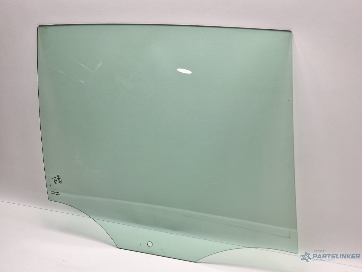 Geam usa dreapta spate VOLKSWAGEN GOLF VI 5K1_ 2008 - 2012 TDi BlueMotion CAYC SAINT-GOBAIN 43R-001057 5K6845026C
