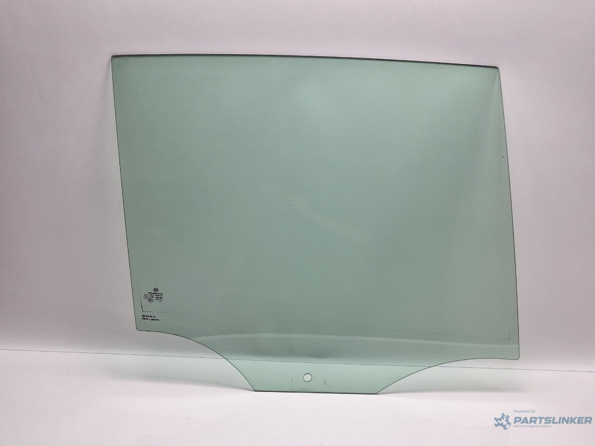 Geam usa dreapta spate VOLKSWAGEN GOLF VI 5K1_ 2008 - 2012 TDi BlueMotion CAYC SAINT-GOBAIN 43R-001057 5K6845026C