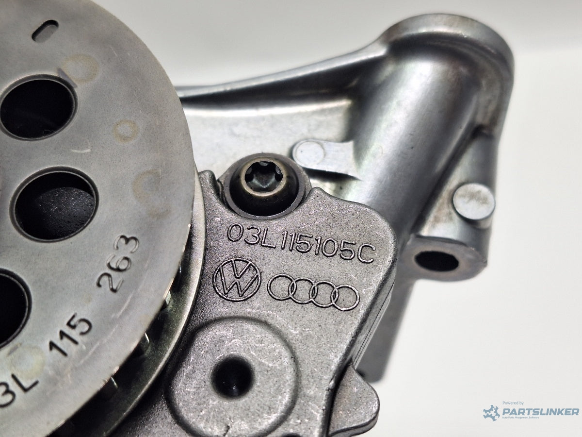 Pompa de ulei VOLKSWAGEN GOLF VI 5K1_ 2008 - 2012 TDi BlueMotion CAYC 03L115105C