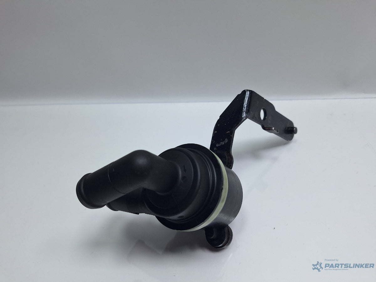 Pompa recirculare apa VOLKSWAGEN GOLF VI 5K1_ 2008 - 2012 TDi BlueMotion CAYC 5N0965561A