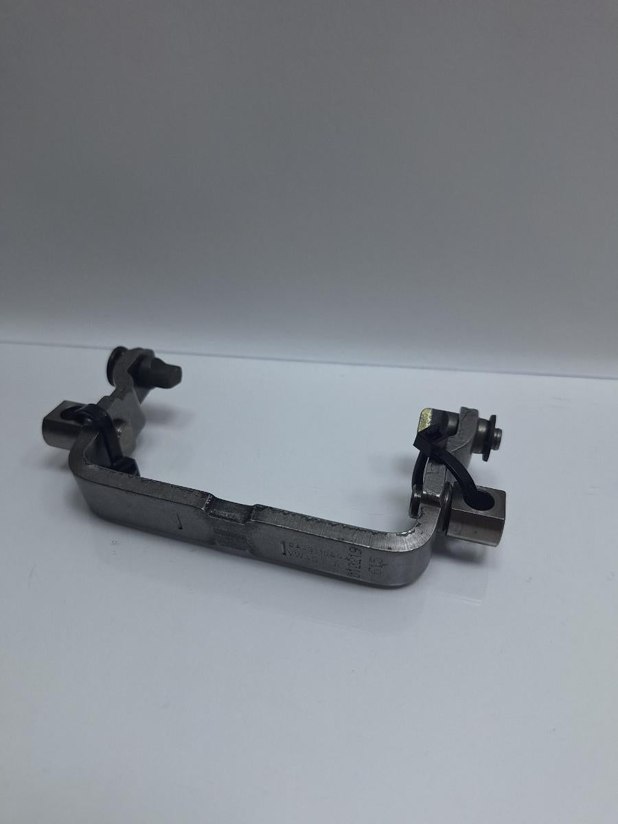 Furca cuplare pinion treapta a 5-a VOLKSWAGEN CADDY IV Estate SAB, SAJ 2015 - > TDI CUUD, DFSD 0A4311565A