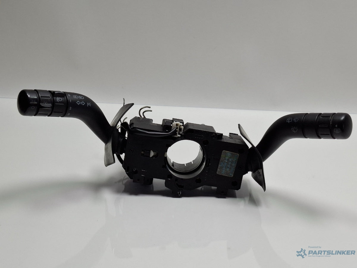 Maneta stergatoare VOLKSWAGEN FOX 5Z1, 5Z3 2003 - 2014 1.2 1.2 BMD, CHFB 5Z0953503C