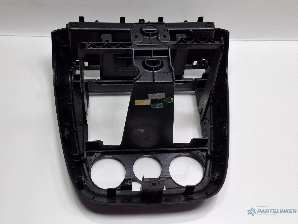 Rama consola centrala bord VOLKSWAGEN FOX 5Z1, 5Z3 2003 - 2014 1.2 1.2 BMD, CHFB 5Z0858061A