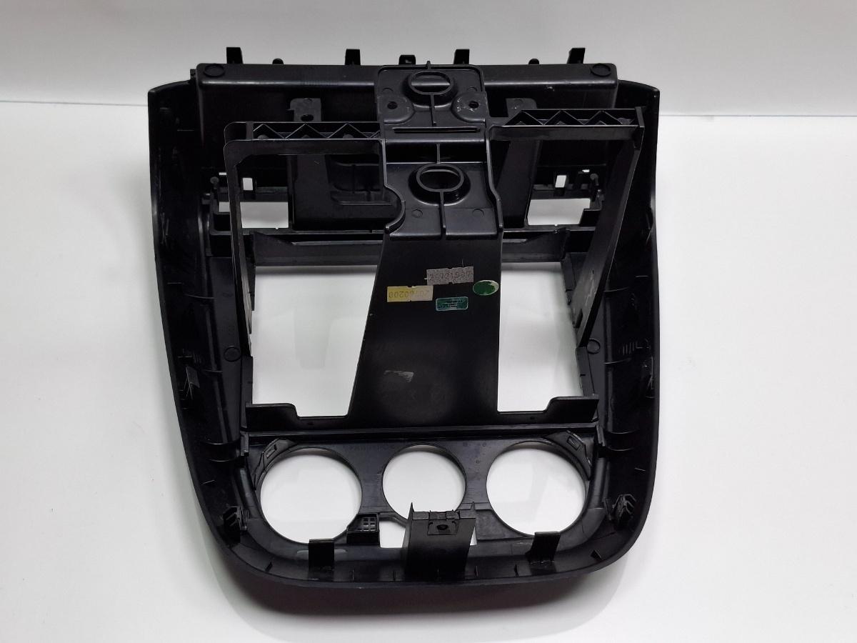 Rama consola centrala bord VOLKSWAGEN FOX 5Z1, 5Z3 2003 - 2014 1.2 1.2 BMD, CHFB 5Z0858061A