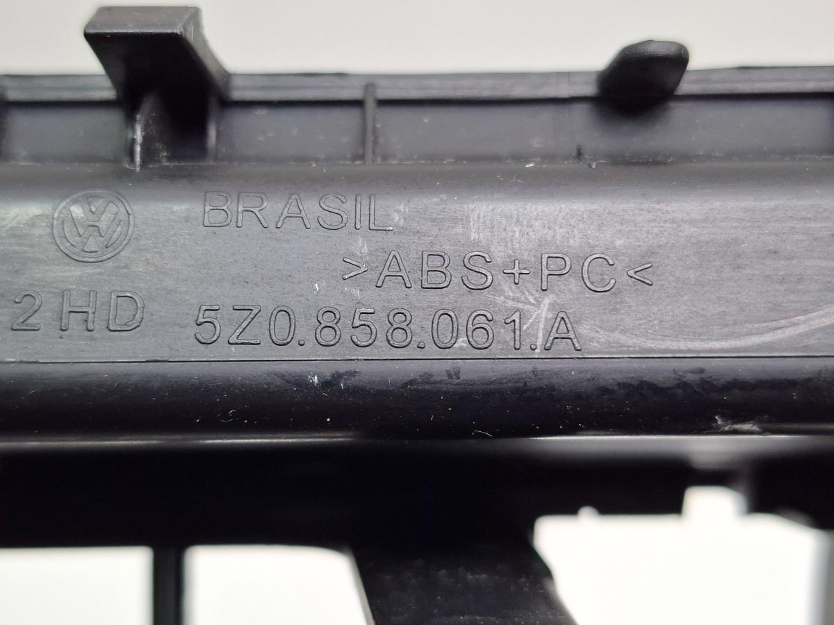 Rama consola centrala bord VOLKSWAGEN FOX 5Z1, 5Z3 2003 - 2014 1.2 1.2 BMD, CHFB 5Z0858061A
