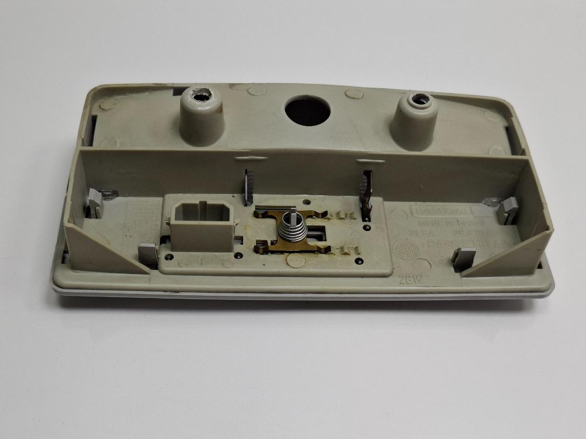 Plafoniera fata VOLKSWAGEN FOX 5Z1, 5Z3 2003 - 2014 1.2 1.2 BMD, CHFB 6Q0947105F