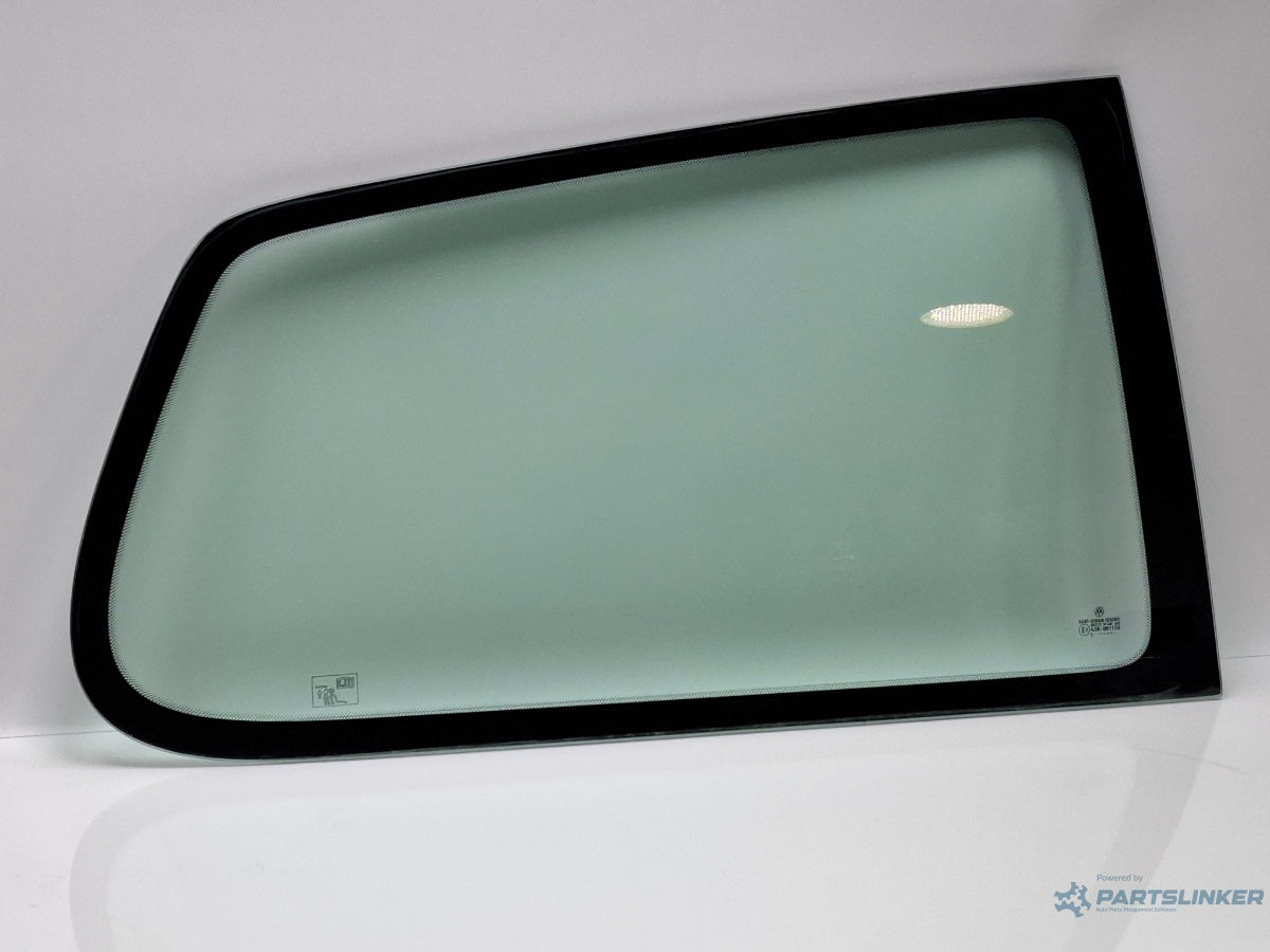 Geam fix dreapta spate VOLKSWAGEN FOX 5Z1, 5Z3 2003 - 2014 1.2 1.2 BMD, CHFB 5Z3845302C