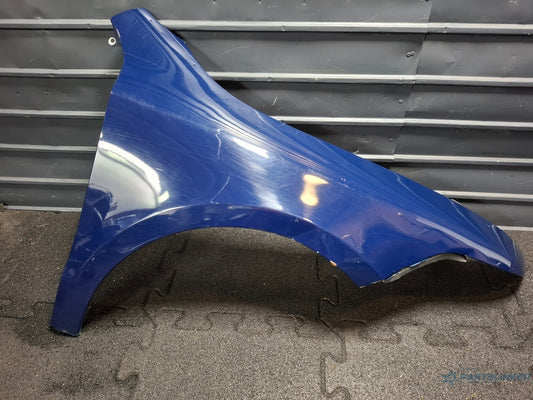 Aripa dreapta fata SKODA SUPERB III Estate 3T5 2009 - 2012 , avariata ,  3T0821022