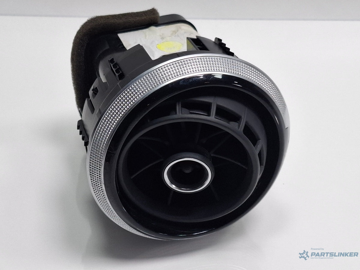 Grila ventilatie AUDI A3 Sportback 8VA, 8VF 2012 - > TDI CLHA 8V0820901A