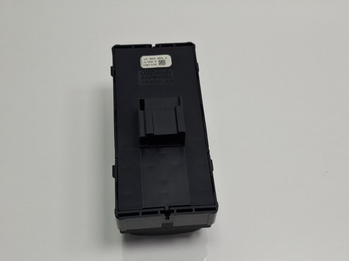 Butoane geamuri electrice AUDI A3 Sportback 8VA, 8VF 2012 - > TDI CLHA 8V0959851A