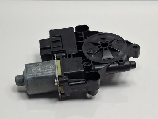 Motoras macara geam dreapta spate AUDI A3 Sportback 8VA, 8VF 2012 - > TDI CLHA 5Q0959812