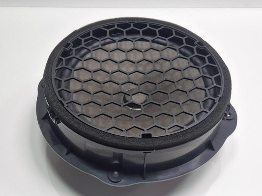 Boxa usa fata AUDI A3 Sportback 8VA, 8VF 2012 - > TDI CLHA  8V0035415A
