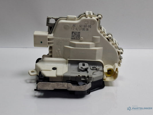Broasca usa stanga fata AUDI A3 Sportback 8VA, 8VF 2012 - > TDI CLHA 8X1837015