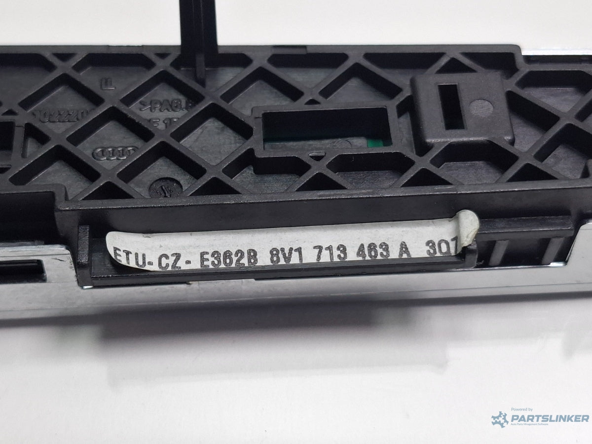 Indicator schimbator de viteze AUDI A3 Sportback 8VA, 8VF 2012 - > TDI CLHA 8V1713463A