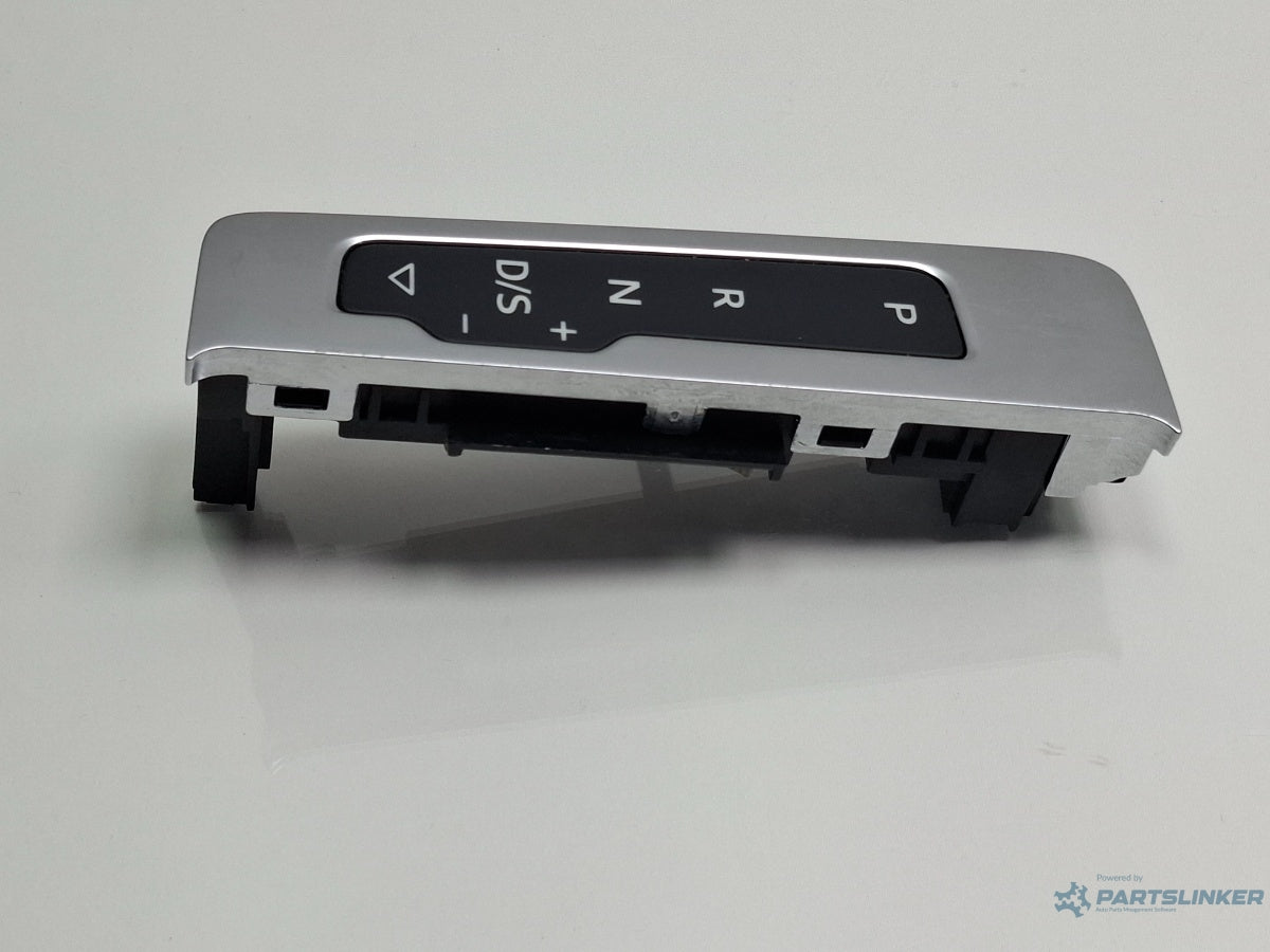 Indicator schimbator de viteze AUDI A3 Sportback 8VA, 8VF 2012 - > TDI CLHA 8V1713463A