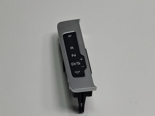 Indicator schimbator de viteze AUDI A3 Sportback 8VA, 8VF 2012 - > TDI CLHA 8V1713463A