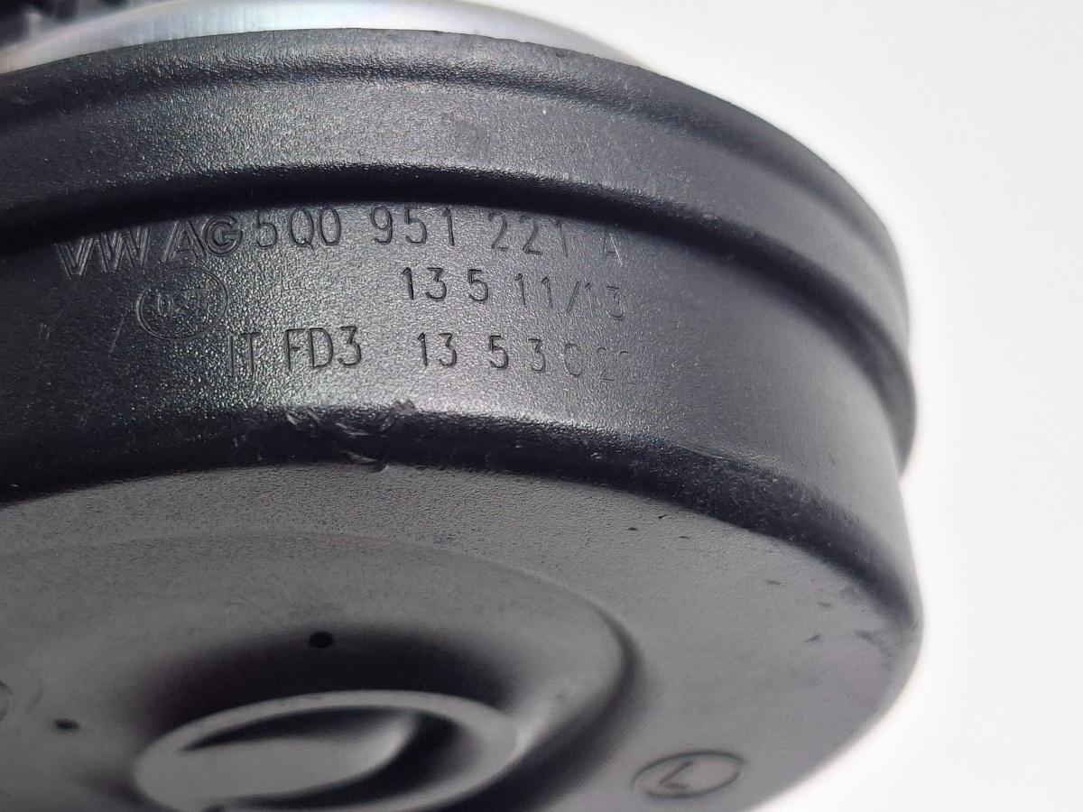 Claxon joase stanga AUDI A3 Sportback 8VA, 8VF 2012 - > TDI CLHA 5Q0951221A , 8V0951209