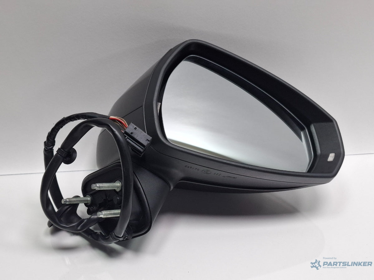 Oglinda retrovizoare dreapta AUDI A3 Sportback 8VA, 8VF 2012 - > TDI CLHA 8V1857410G