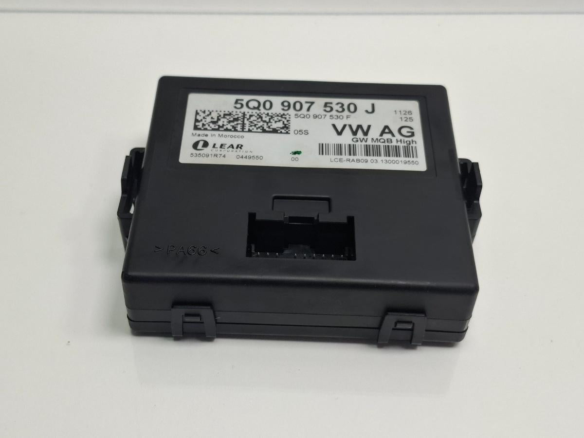 Modul gateway AUDI A3 Sportback 8VA, 8VF 2012 - > TDI CLHA 5Q0907530J