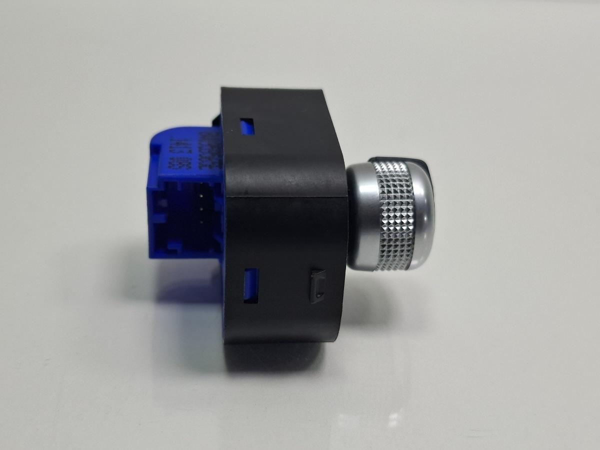 Buton reglaj oglinzi AUDI A3 Sportback 8VA, 8VF 2012 - > TDI CLHA 8V0959565E