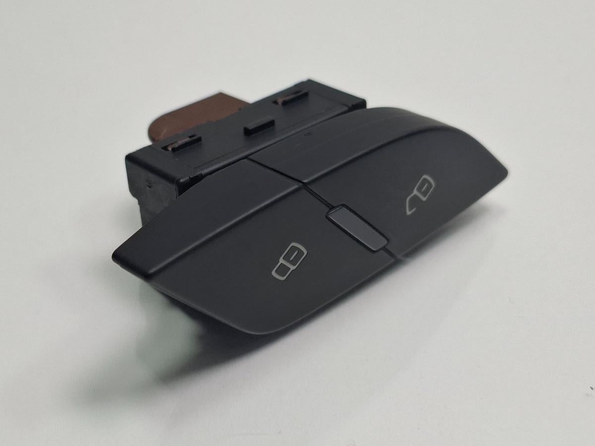 Buton blocare usi AUDI A3 Sportback 8VA, 8VF 2012 - > TDI CLHA 8V1962107