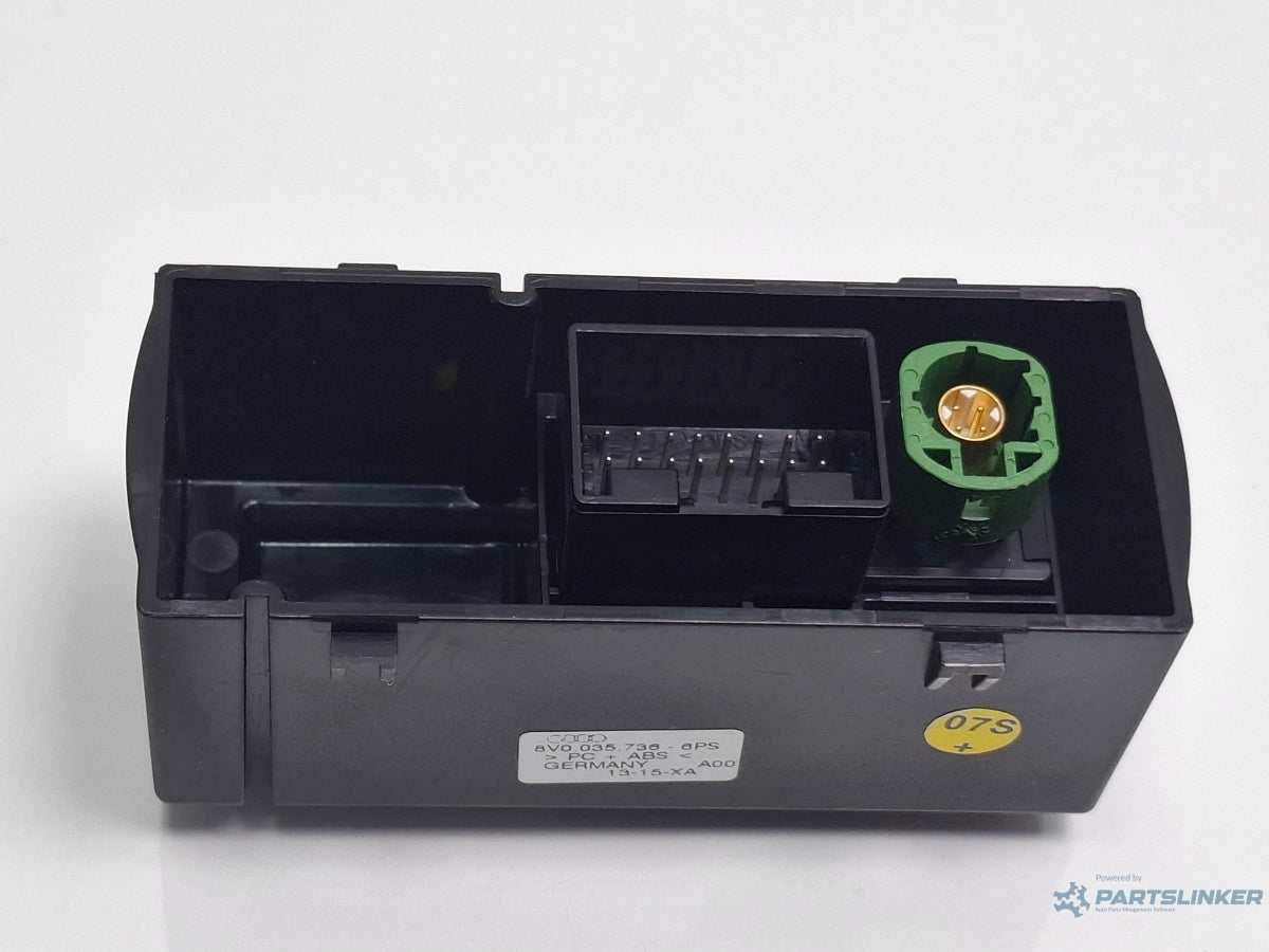 Modul interfata multimedia AUDI A3 Sportback 8VA, 8VF 2012 - > TDI CLHA 8V0035736