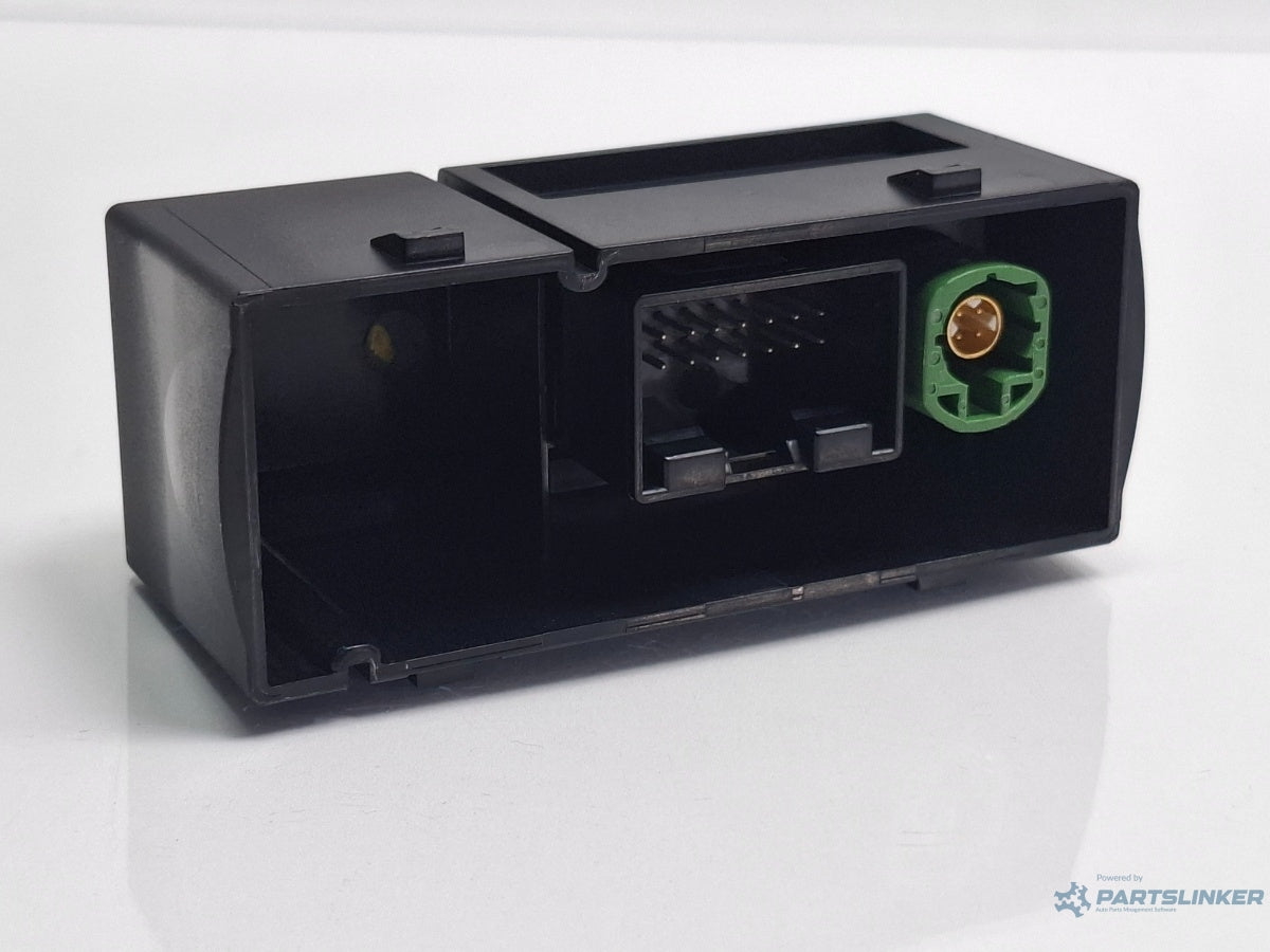 Modul interfata multimedia AUDI A3 Sportback 8VA, 8VF 2012 - > TDI CLHA 8V0035736