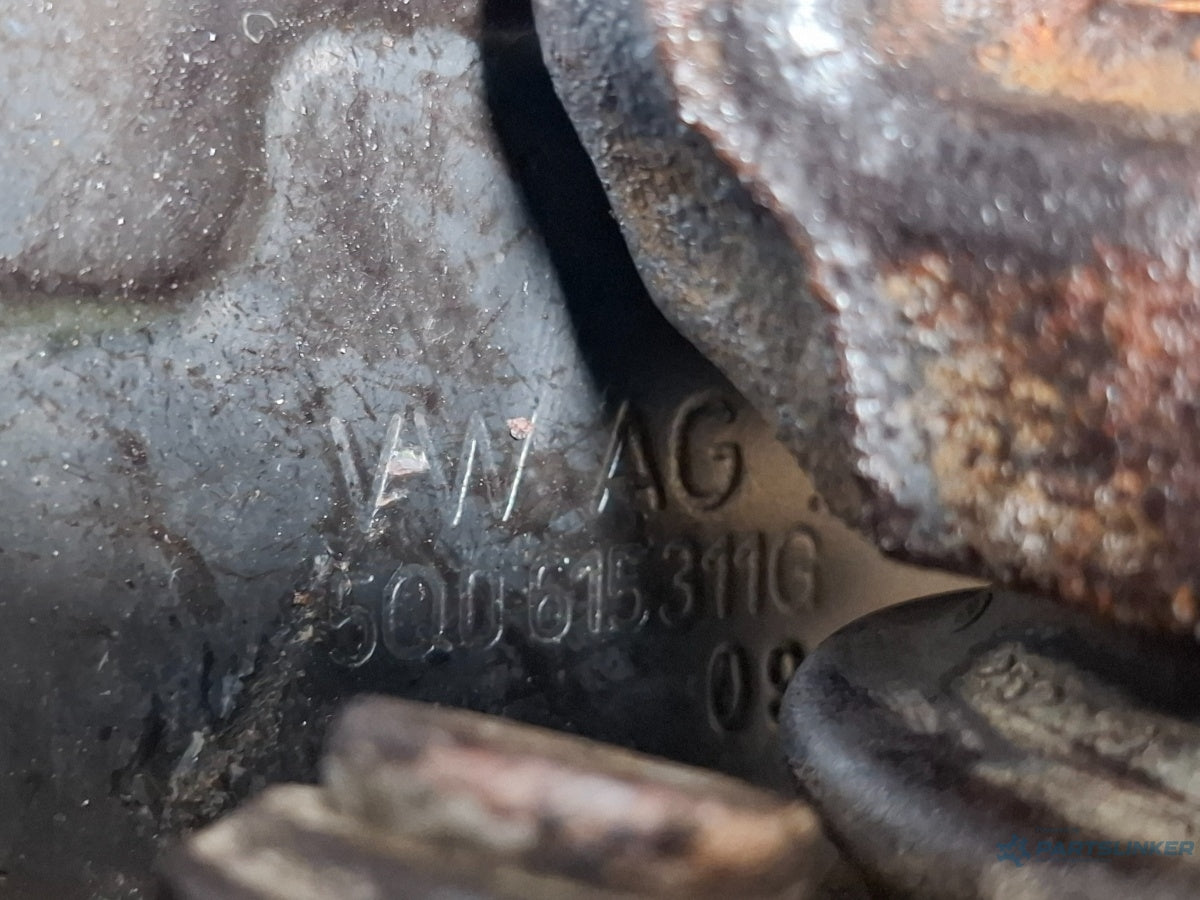 Fuzeta stanga fata AUDI A3 Sportback 8VA, 8VF 2012 - > TDI CLHA 5Q0615311G , 5Q0407255Q