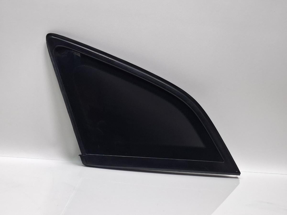 Geam fix dreapta spate AUDI A3 Sportback 8VA, 8VF 2012 - 2018 8V4845300A