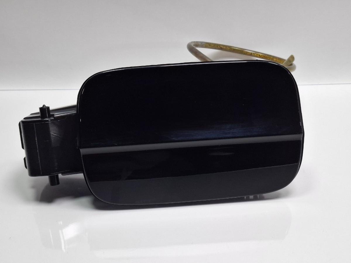 Usita rezervor combustibil AUDI A3 Sportback 8VA, 8VF 2012 - 2018 , negru LY9B ,  8V4809906D