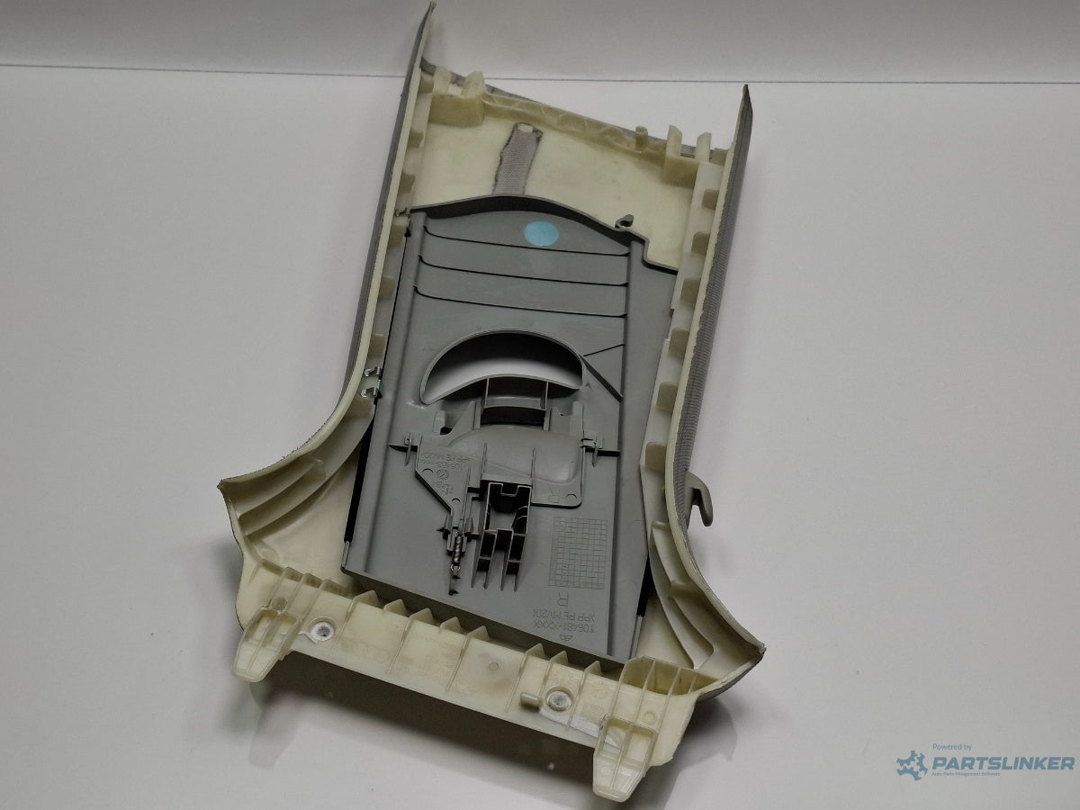 Ornament stalp centura dreapta AUDI A3 Sportback 8VA, 8VF 2012 - > TDI CLHA 8V4867244