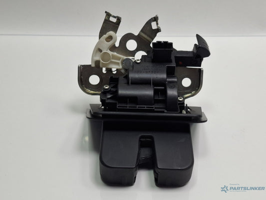 Broasca haion AUDI A3 Sportback 8VA, 8VF 2012 - 2018 8R0827505